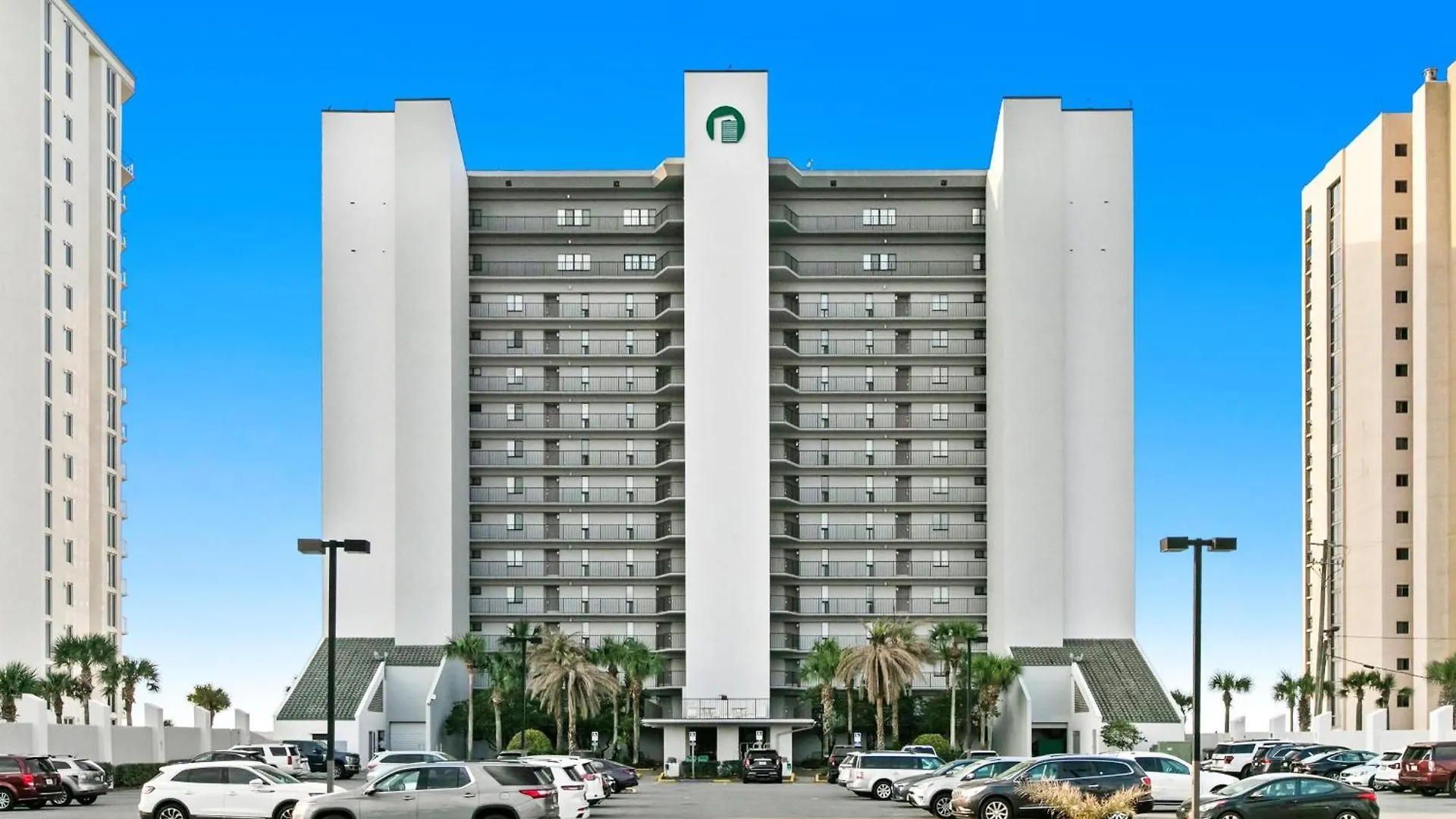 Emerald Towers 0302 Destin