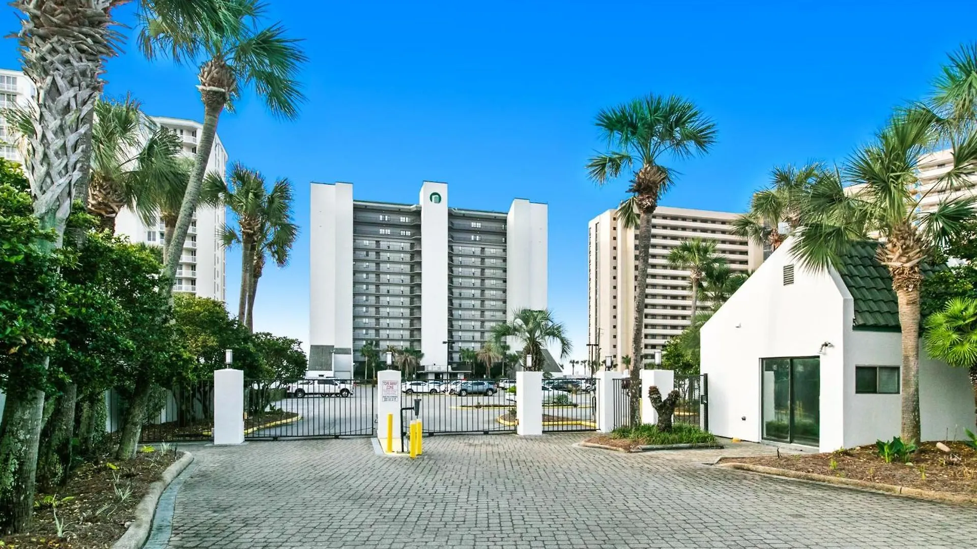Emerald Towers 0302 Destin